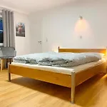 Haus Dora 3 Ahorn Апартаменты *