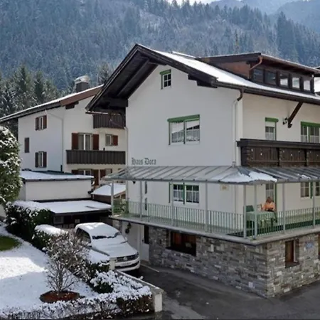 Haus Dora 3 Ahorn Apartment Mayrhofen