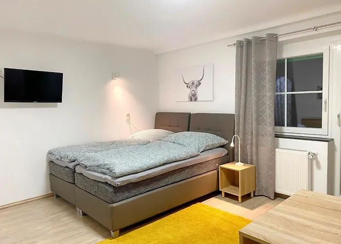 Haus Dora 3 Ahorn *